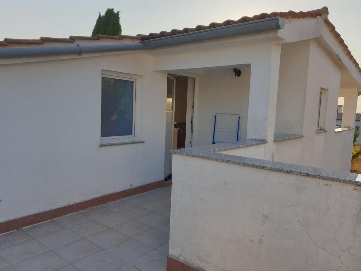 Villa 2 Swans Peroj Exterior foto